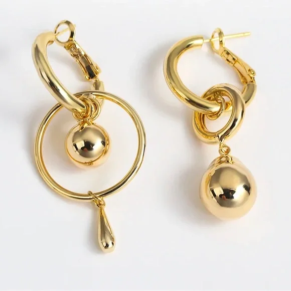 Gold Plated Mismatched Metal Ball Dangle Drop Earrings - Picture 1 of 10
